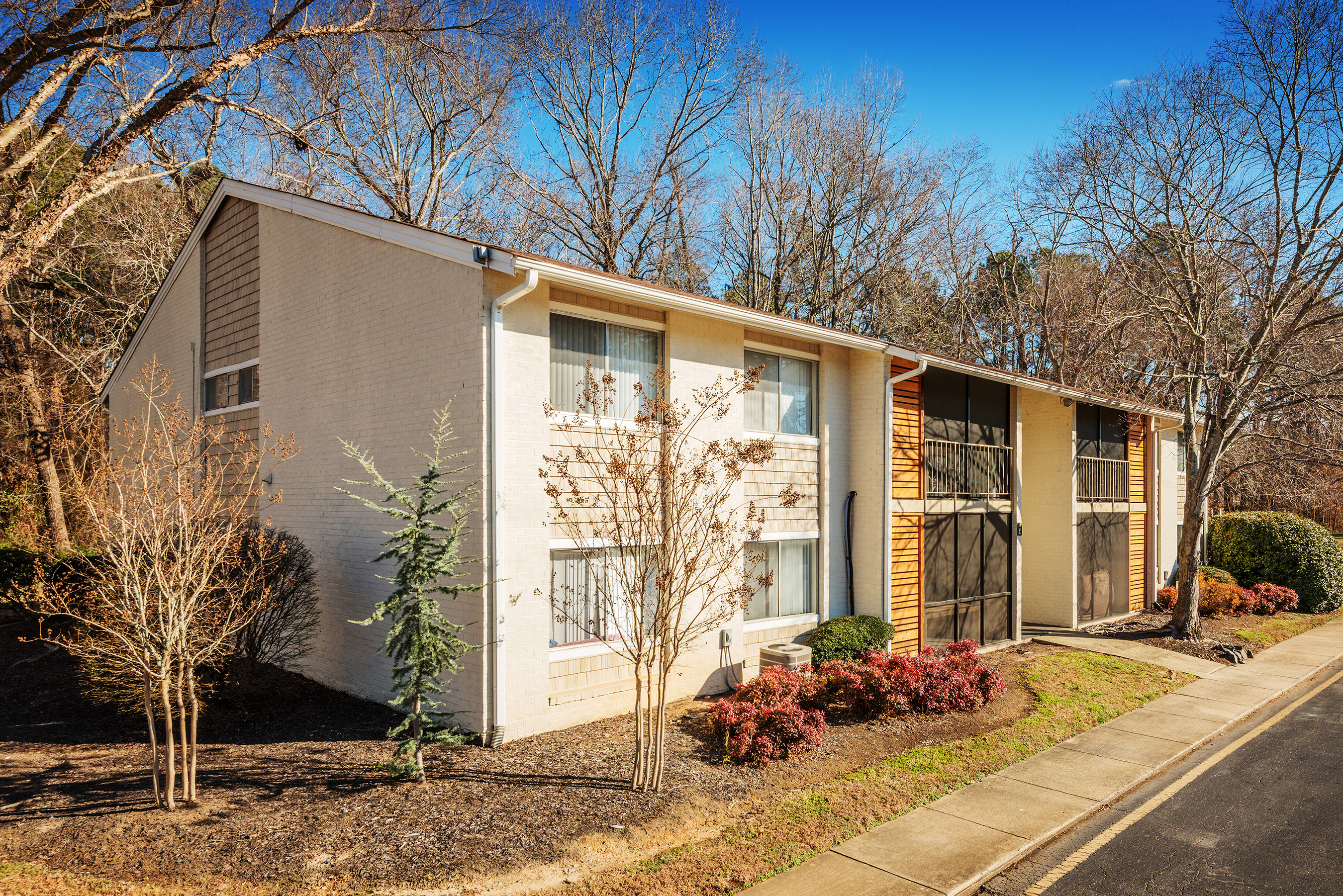 Berkshire Manor & Berkshire Manor West The Multifamily Advisory Group